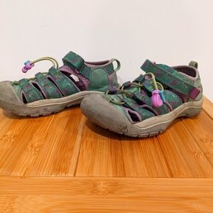 Keen Newport H2 kids sandals